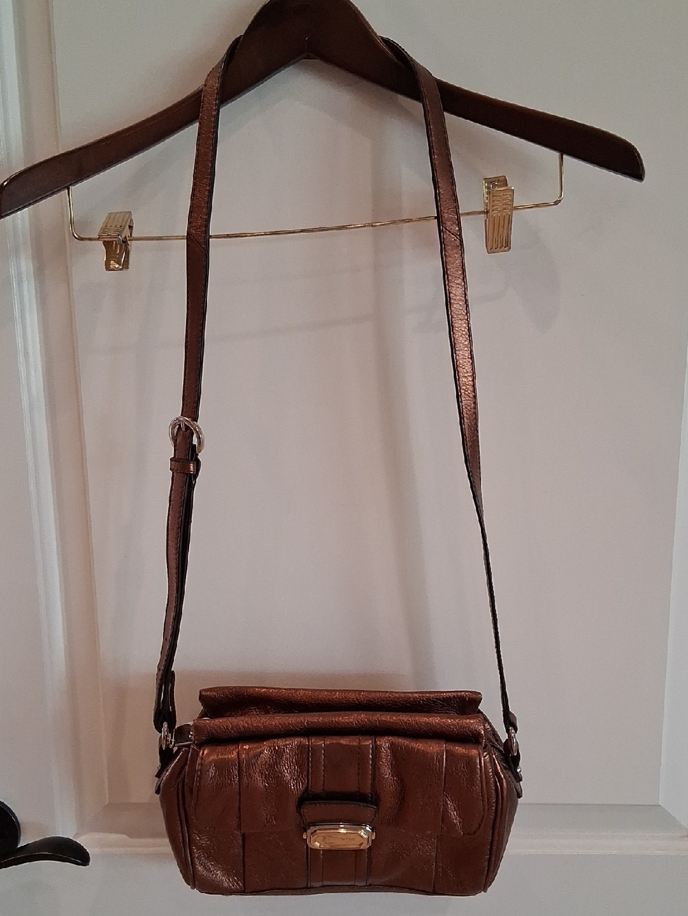 B.Markowsky Bronze Metallic Leather Crossbody Bag Like New